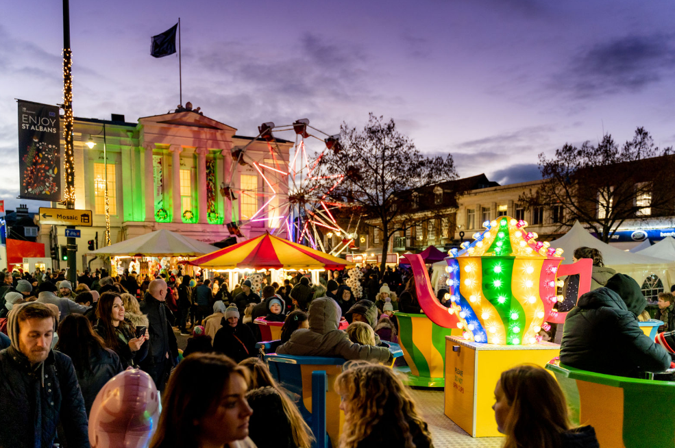 Christmas Cracker launches festive season in St Albans District St